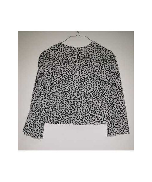 Bluzita dama cu buline negre si maneci evazate Pretty Little Thing