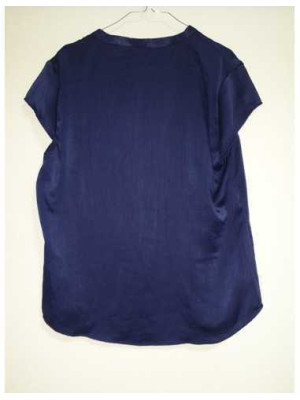 Bluzita dama fara maneci cu decolteu in V FISHERFIELD 2