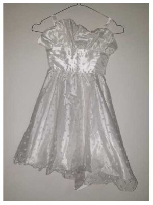 Rochita alba de ocazie cu bretele subtiri si cordon in talie