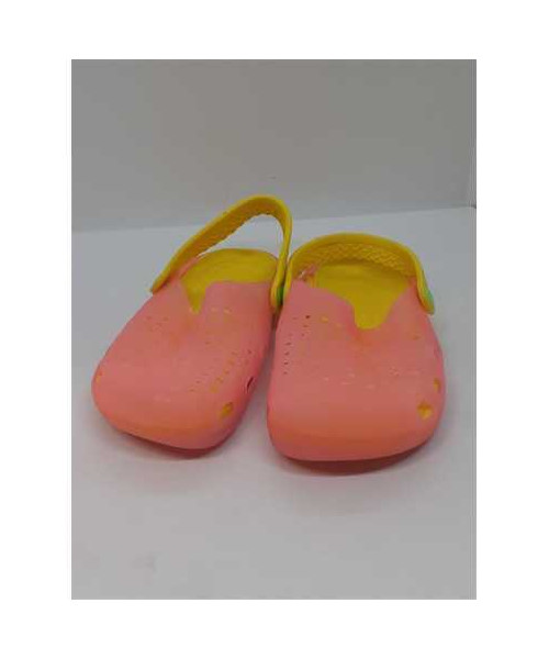 Saboti pentru plaja fetite