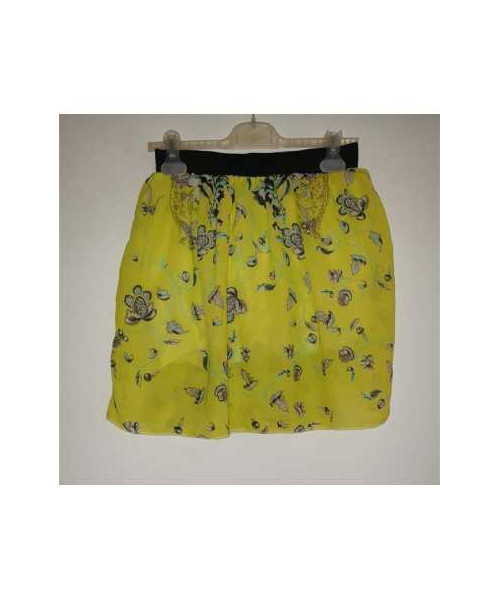 Fusta inflorata pentru vara fete