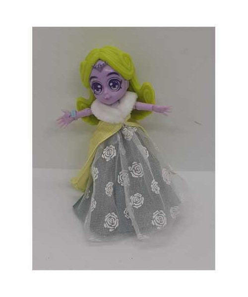 Papusica cu articulatii si parul detasabil