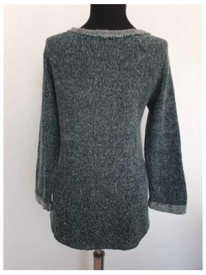 Pulover dama tricotat cu scris aplicat pe piept 2