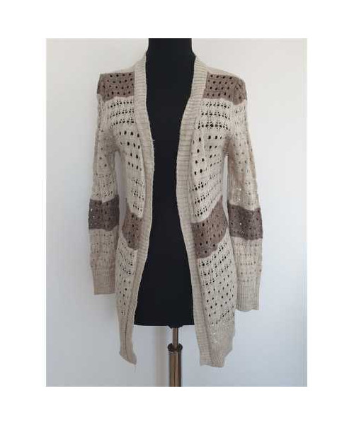 Pulover lung tricotat model cu gaurele