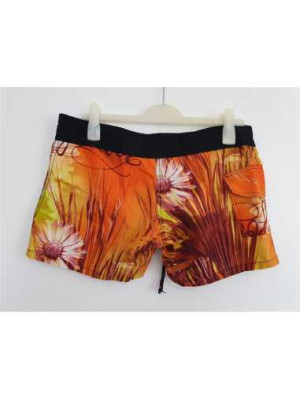 Pantaloni scurti de dama cu print floral North cape 2