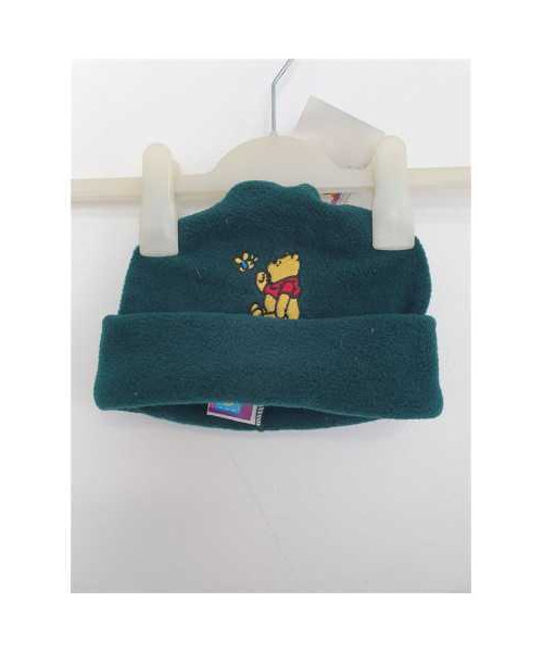 Caciulita pufoasa cu imprimeu Winnie the Pooh