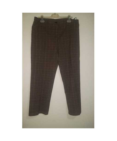 Pantaloni dama in carouri pentru primavara