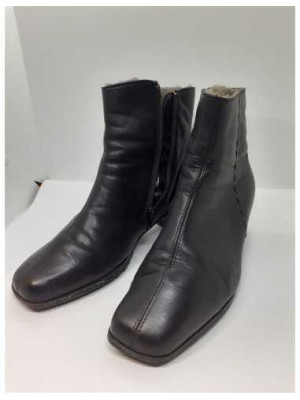 Ghetute dama calduroase cu toculet marime 37