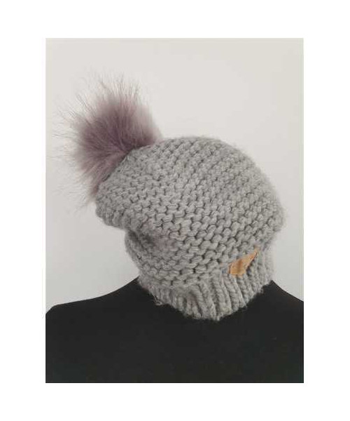 Caciula calduroasa de iarna cu ciucure pufos Accessoires