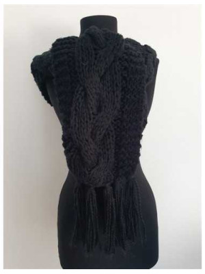 Fular lung tricotat cu franjuri 2