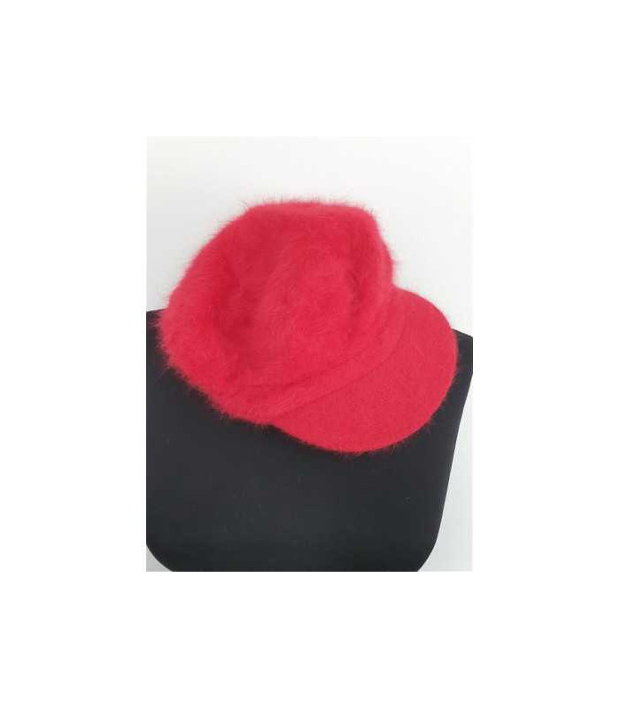 Sapca pufoasa dama culoare rosu