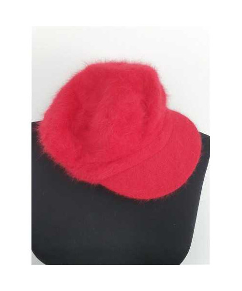 Sapca pufoasa dama culoare rosu