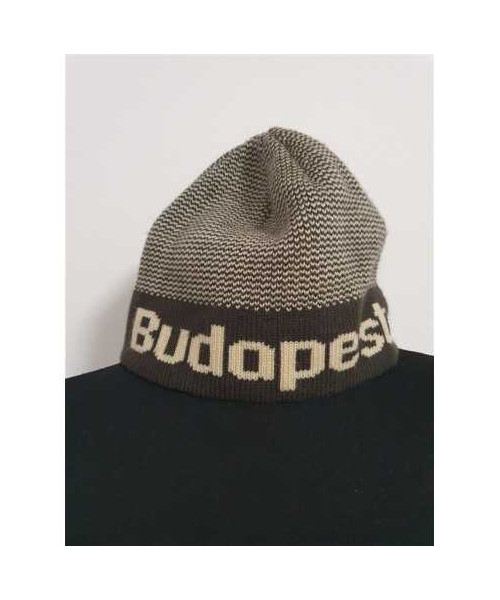 Fes tricotat pentru baieti cu scris aplicat