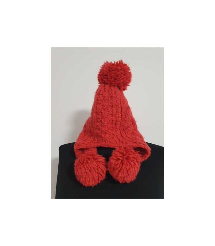 Caciula de iarna tricotata cu motocei si mot