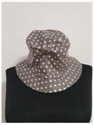 Palarie dama model cu buline 2