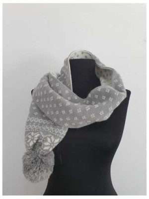 Fular tricotat pentru fetite cu fir metalizat