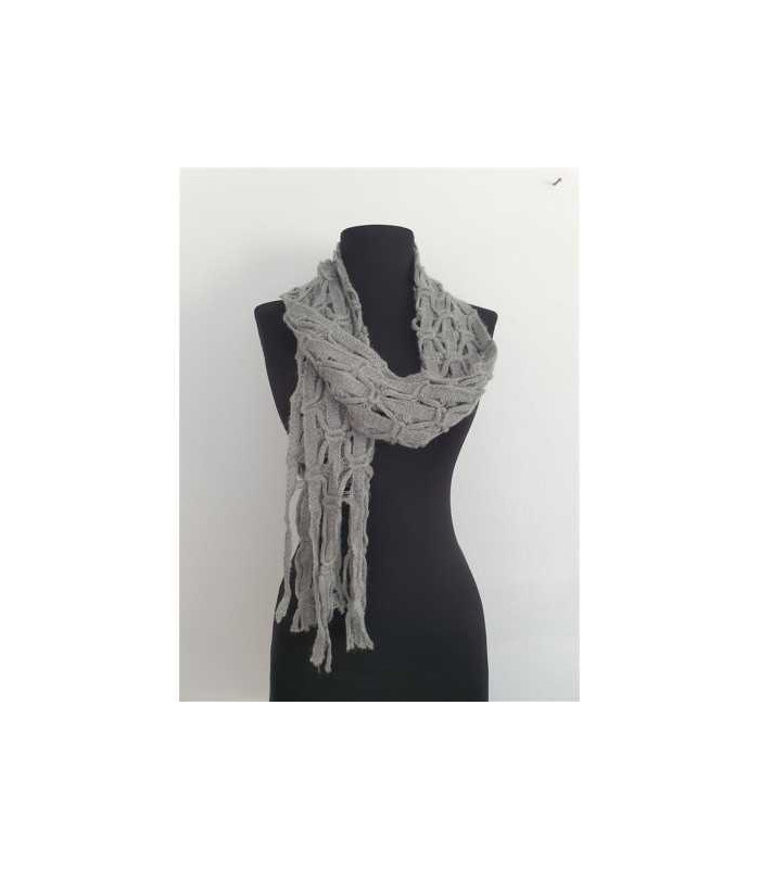 Fular dama tricotat subtire cu franjuri