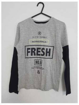 Bluzita sport cu scris aplicat pe piept BOYS