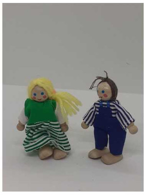 Set doua mini papusele din lemn