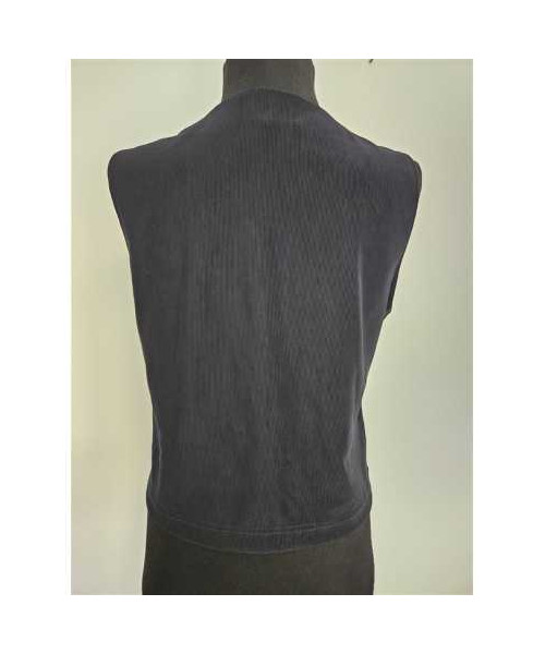 Vesta dama cu anchior Upper East