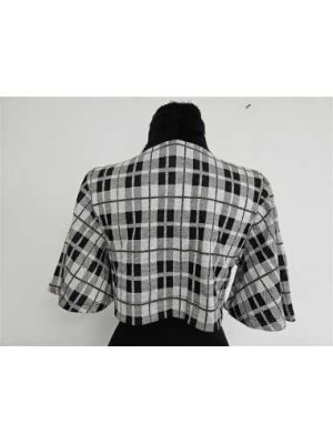  dama deosebit cu model in carouri 2