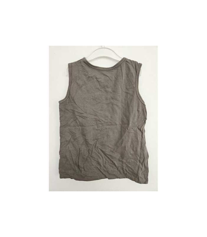 Maieu de vara cu o camila pe piept