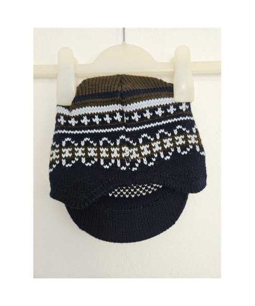 Caciulita tricotata cu cozoroc Feng Yuan