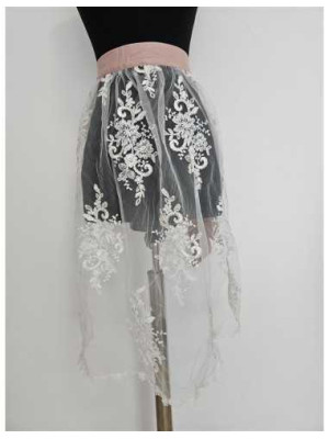 Sort dama din dantela