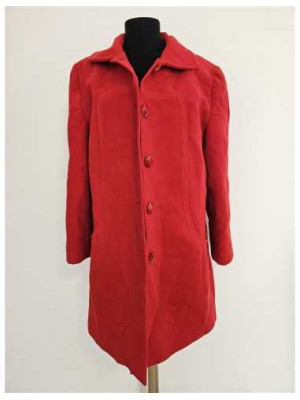 Palton dama cu nasturi