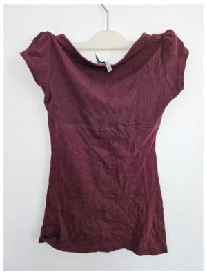 Tricou dama cu decolteu la piept Basic 2