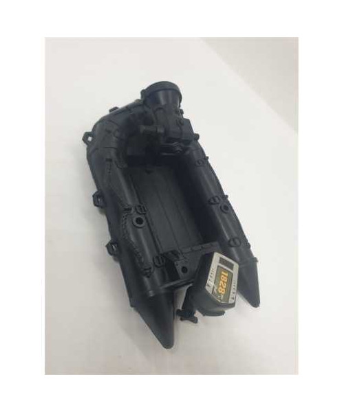 Salupa cu figurina pentru copii