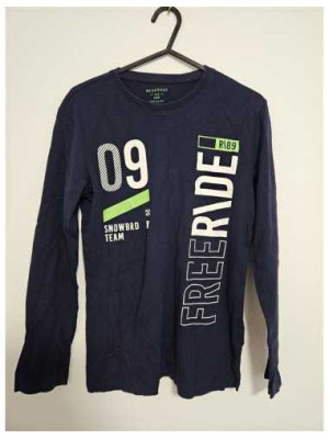 Bluzita copii cu scris colorat pe piept RESERVED