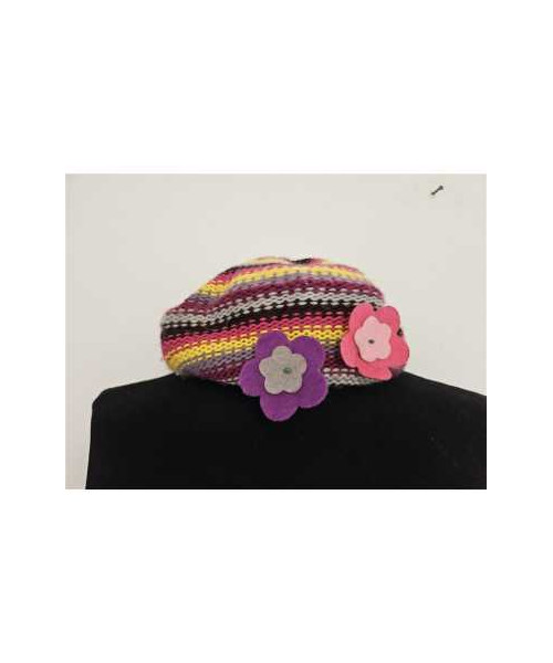 Bereta copii multicolora accesorizata cu floricele