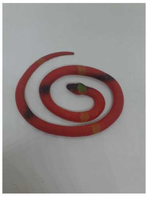 Sarpe din cauciuc culoare rosu