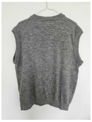 Vesta barbati tricotata cu anchior in V 2