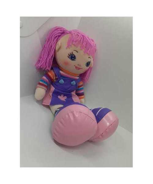 Papusa din plus cu parul lung