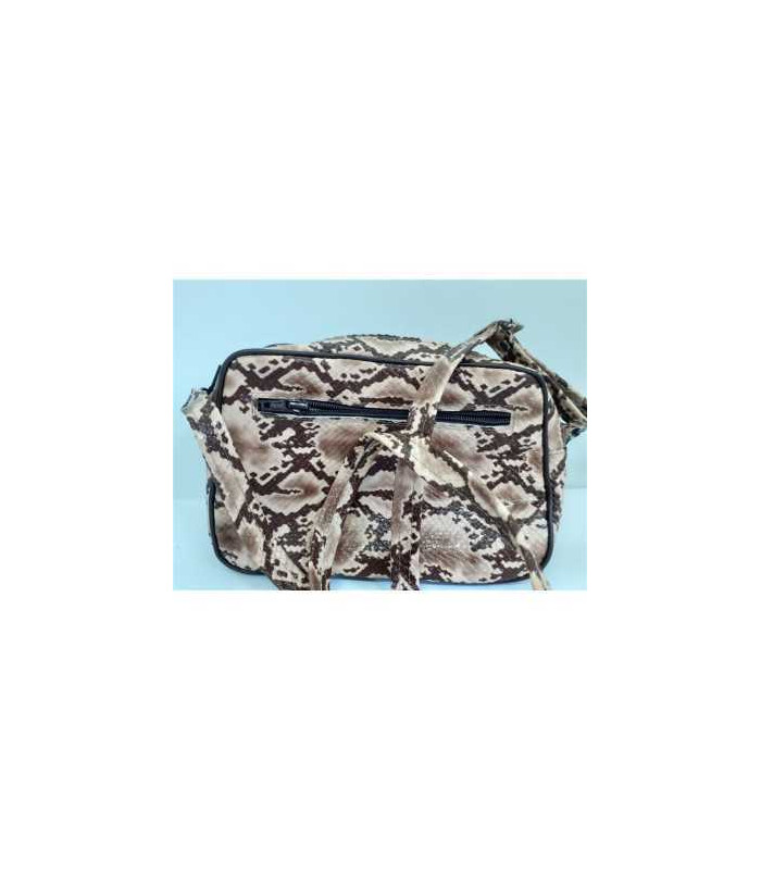 Gentuta dama cu aspect piele de sarpe