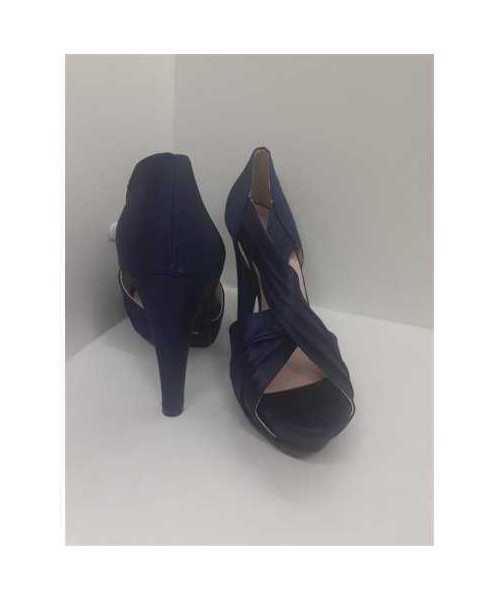 Pantofi dama din material lucios marime 37