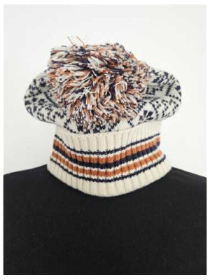 Caciula dama tricotata cu model geometric 2