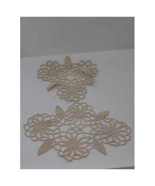 Set 2 mileuri pentru decor model cu floricele