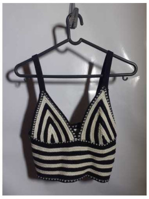 Bustiera tricotata model cu dungi Stradivarius