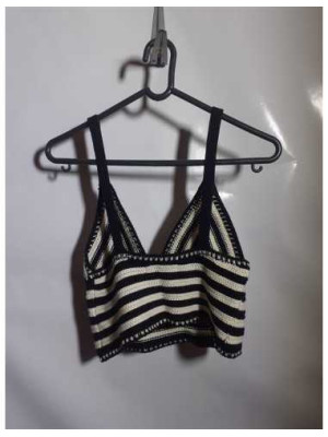 Bustiera tricotata model cu dungi Stradivarius 2