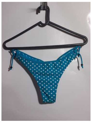 Slip de baie cu buline albe si snur reglabil