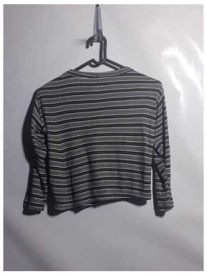 Bluza cu nasturei pentru fetite 2