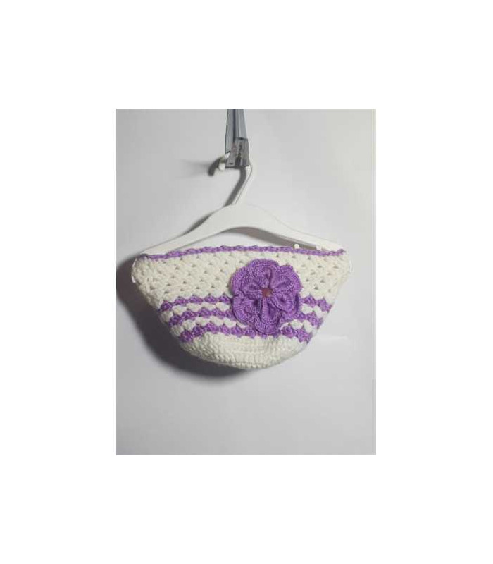 Fes crosetat pentru fetite cu floricica