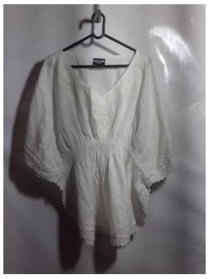 Bluza dama cu aspect dantelat