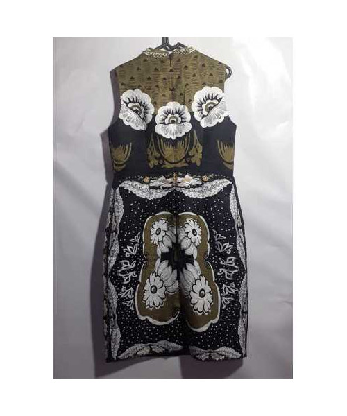 Rochie dama fara maneci cu margelute si strasurii