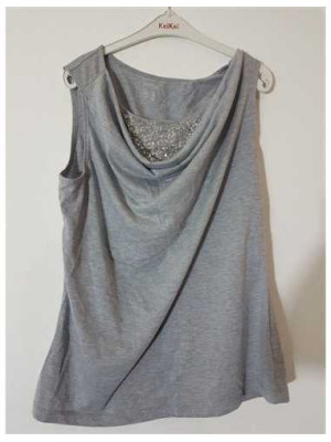 Bluza dama fara maneci cu detaliu la piept Esmara