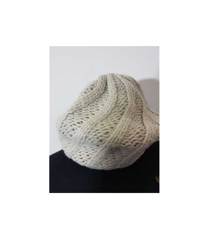Caciula tricotata pentru copii culoare crem