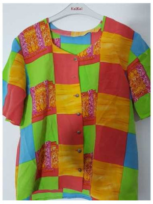 Bluzita dama cu maneca scurta model in carouri multicolore